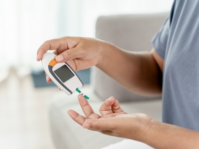 La importancia del examen de retina en pacientes diabéticos