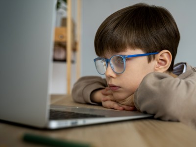 Miopía infantil: ¿por qué puede aumentar la graduación?