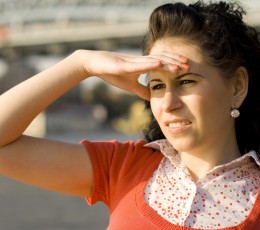 Dry Eye in Summer: Why It Can Get Worse and How to Protect Your Eyes