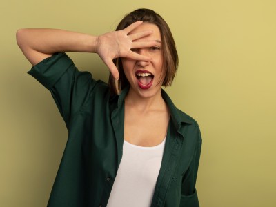 ¿Qué es un pliegue macular?